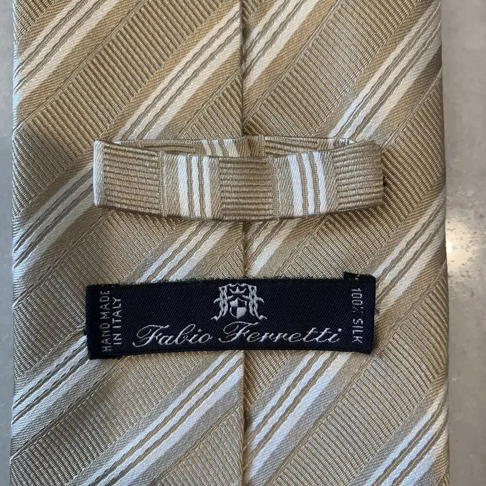 Fabio Ferretti Italy Handmade Men’s Silk Tie Tan Gold & White Diagonal Striped